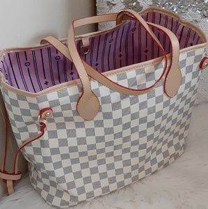 💕Checkered 💕Tote Pink Interior